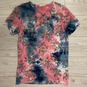 Urban Outfitters Unisex Floral Printed Tee